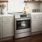 800 Series Induction Slide-in Range 30''