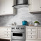KN630_104480338.webp