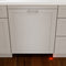 800 Series Dishwasher 24''